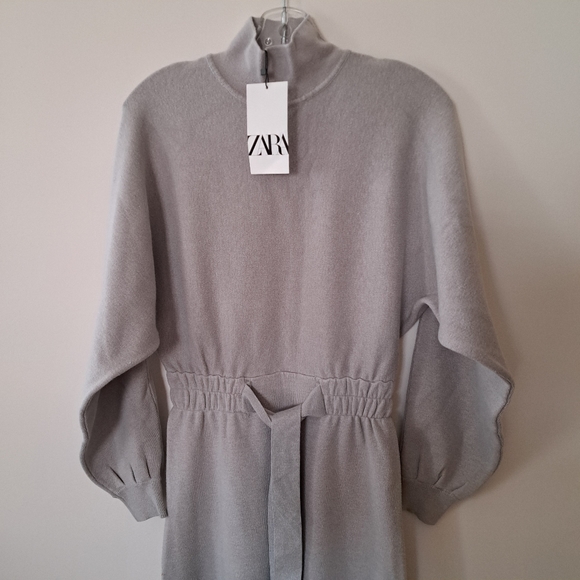 Zara Grey Knit dress with adjustable belt - Picture 3 of 4